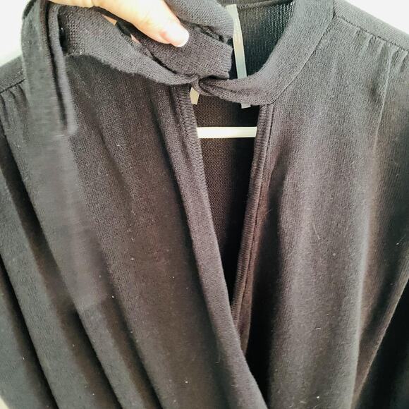 Anthropologie Blouse Womens Small Black Tie Neck Wrap Front Knit Top Surplice - Picture 2 of 7